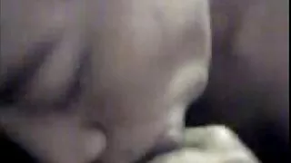 Ilus ilu massaaž mahlane augud sõrmedega